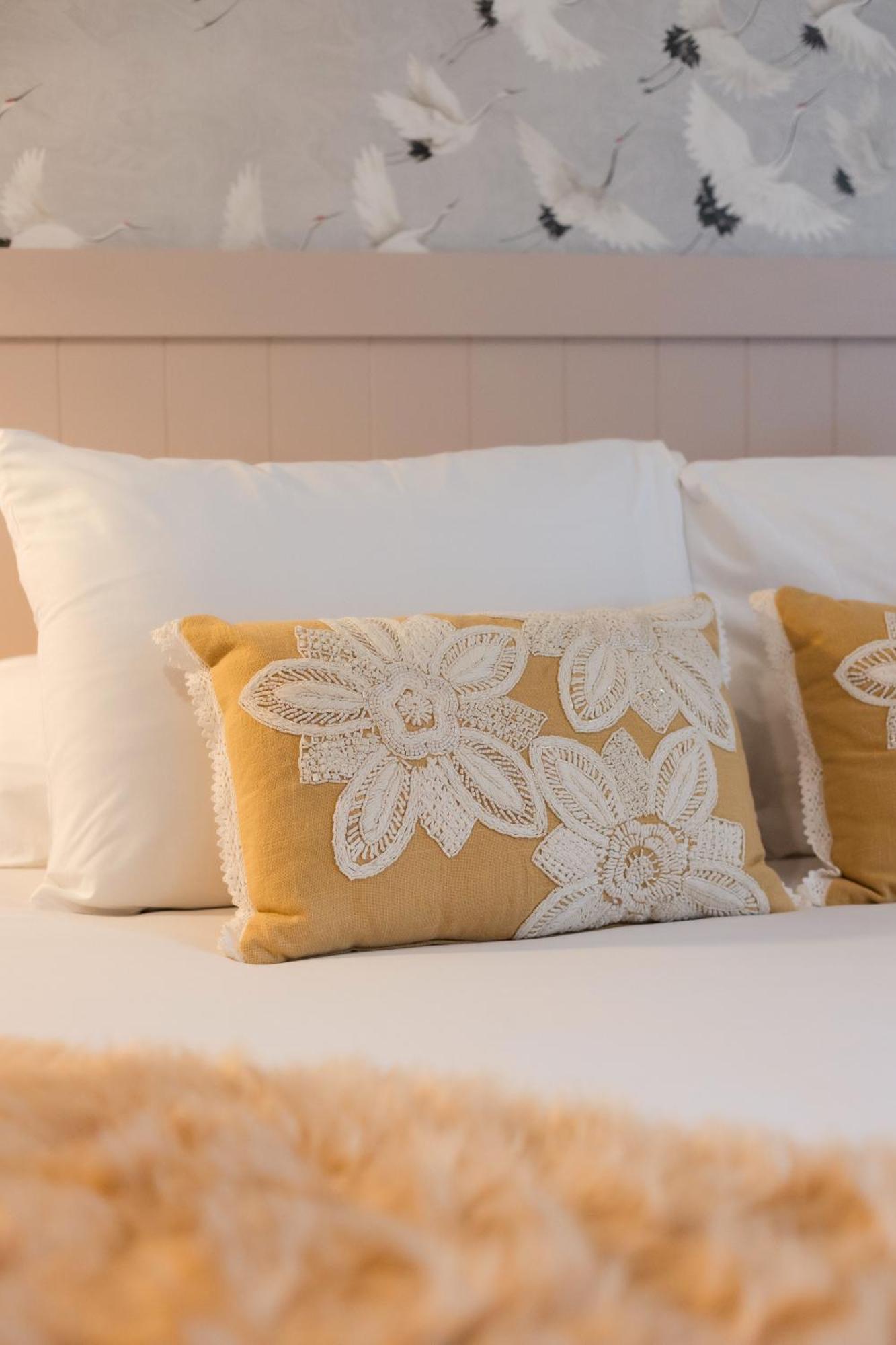 Berkshire Valley Inn North Hancock Экстерьер фото