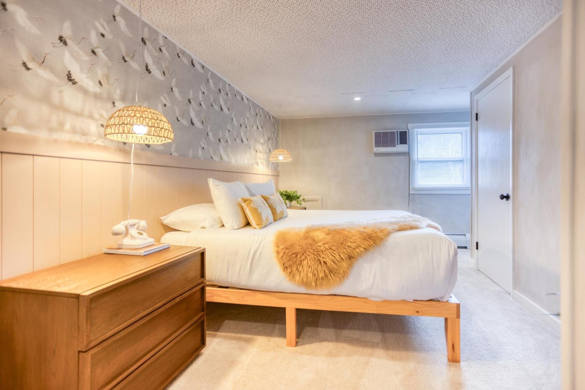Berkshire Valley Inn North Hancock Экстерьер фото